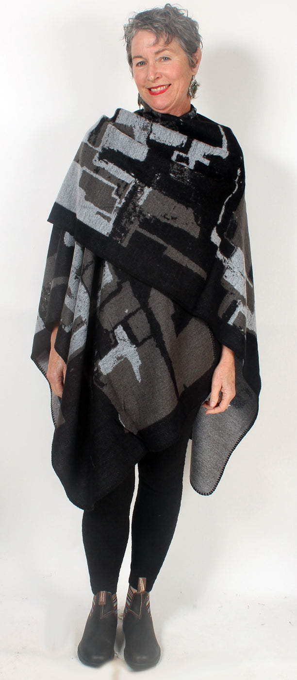 Sunheart Artist Ruana Jacket Reversible Boho Sophisticated Casual Lifestyle