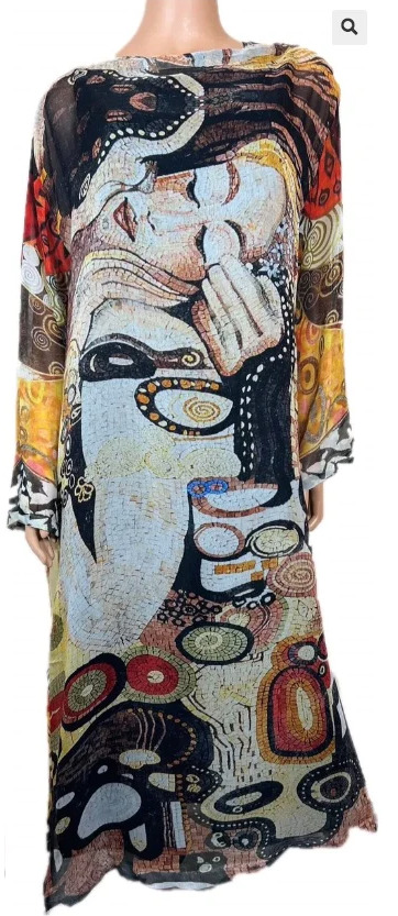 The Kiss Duster Coat Turn Some Heads When You Walk in!