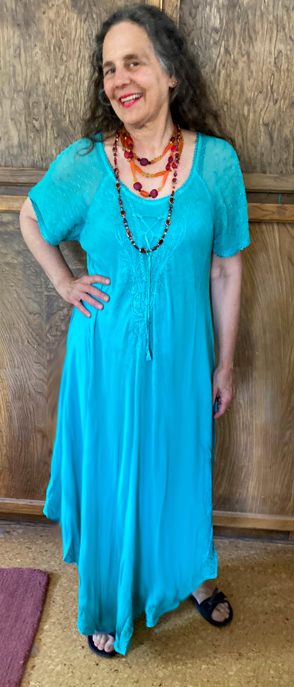 Sunheart Lace Embroidered short-sleeve Summer Dress Boho Hippie Chic Resort Wear Sml-4x+