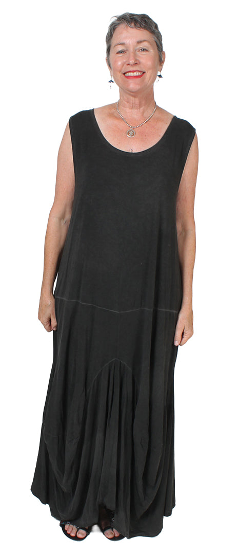 Spendora Stella  Black Turkish Avant-Garde Lagenlook Parachute Maxi Dress
