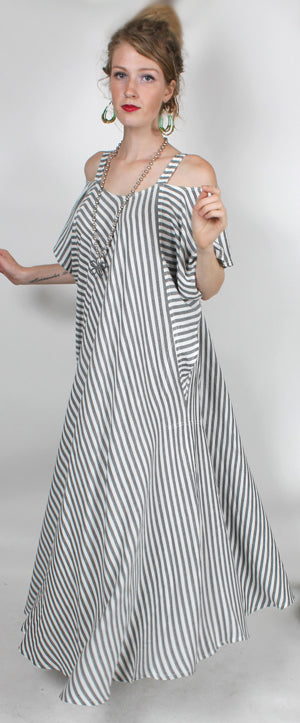 Dairi Fashions Striped Plus Cold Shoulder Farfala Peek Dress Sml-6X