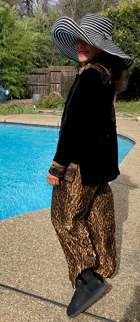 NEIMAN MARCUS Silk Leopard Pants Vintage Small