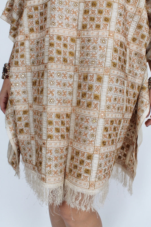 Sunheart Vintage Silk Embroidered Caftan Poncho Top Sml-8x